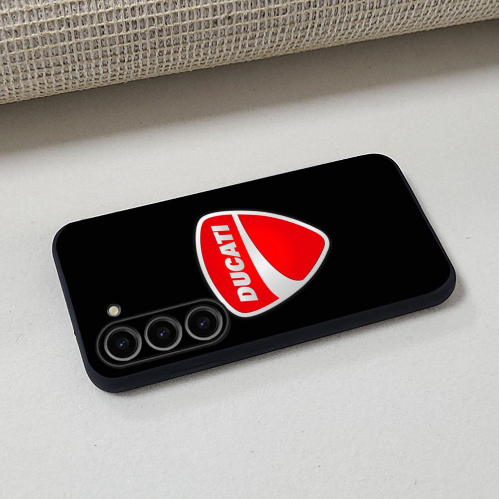 غطاء هاتف بتصميم أنيق من Cool  - مراجعة Phone Cases Galaxy S25 وسعره