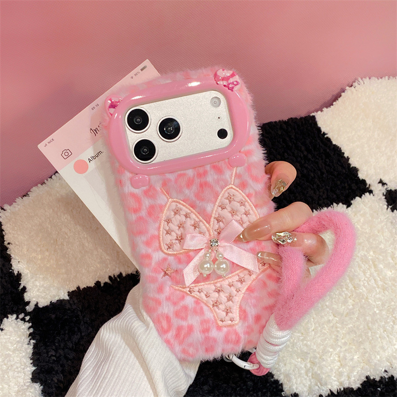 جراب هاتف فاخر بنمط بيكيني بطب - مراجعة Phone Cases Iphone 17 Pro Max وسعره