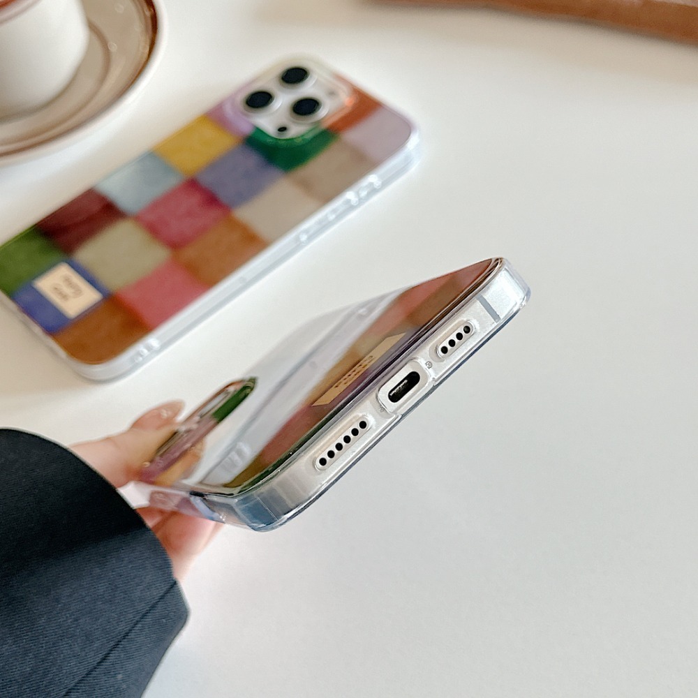 غطاء هاتف بنمط مربعات ملونة بت - مراجعة Phone Cases Iphone 17 Pro Max وسعره