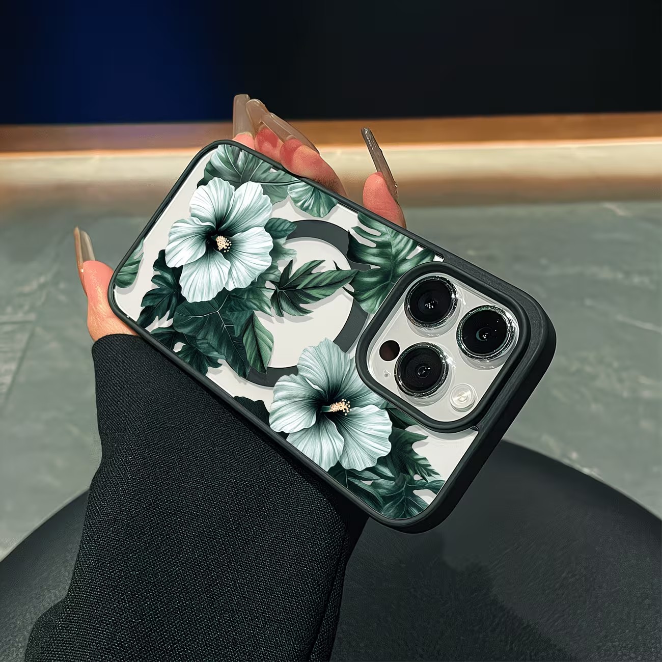 غطاء هاتف شفاف بتصميم زهور خضر - مراجعة Phone Cases Online وسعره